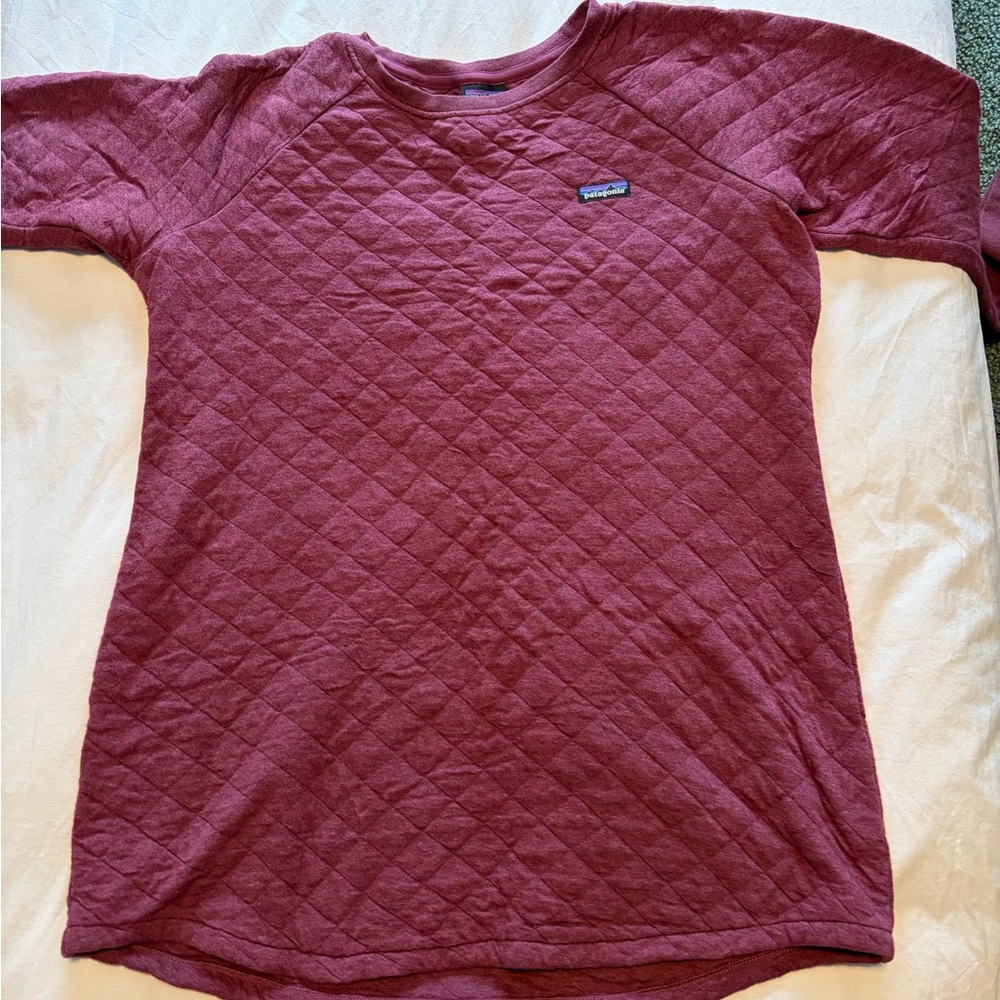 Patagonia women’s  Quilted Burgundy Sweatshirt